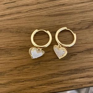 kendra scott heart earrings